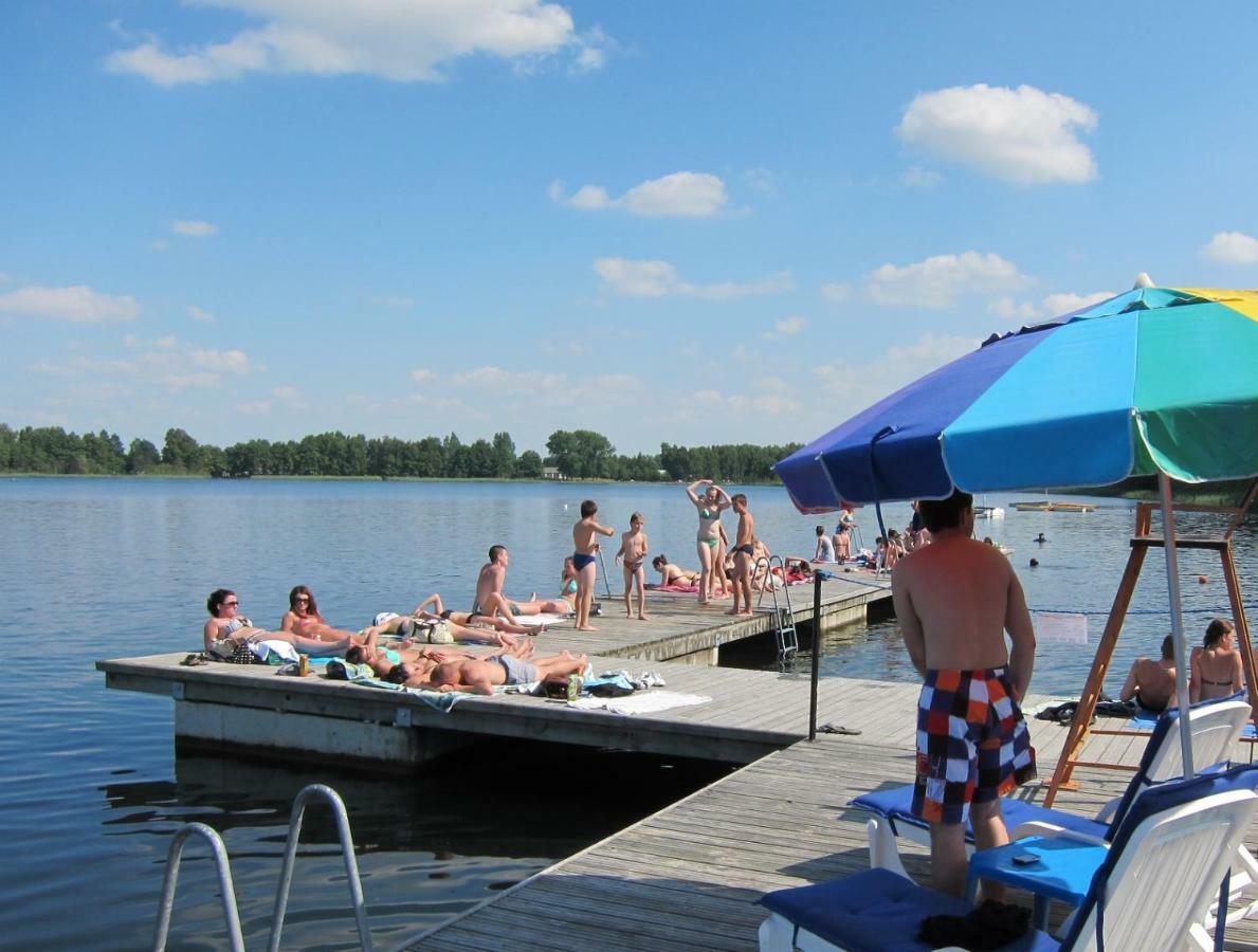 Resort Piaseczno Rozpłucie Eksteriør bilde