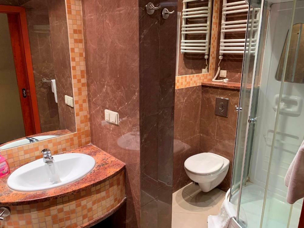 Resort Piaseczno Rozpłucie Eksteriør bilde